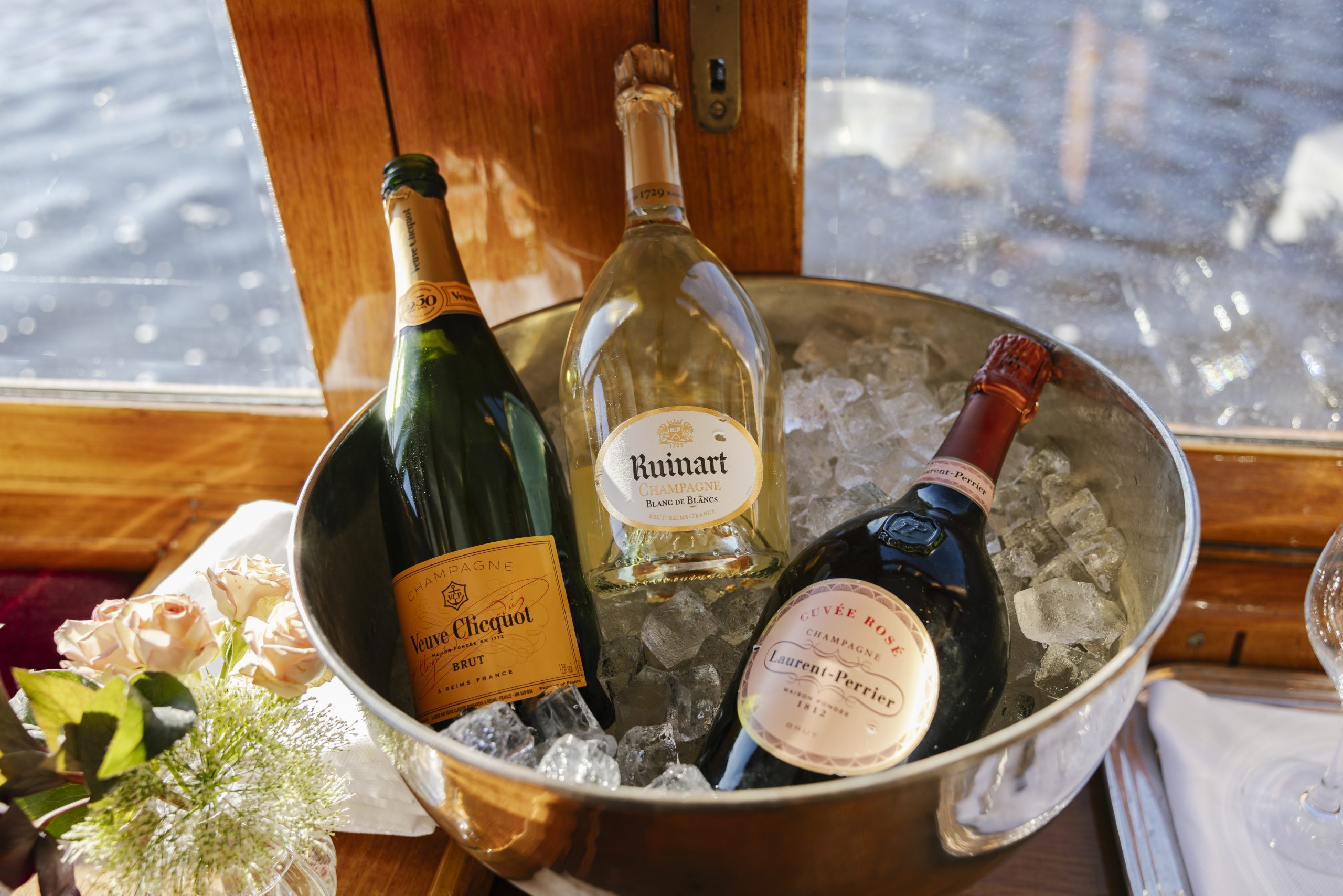 Bijzondere salonboot vraagt natuurlijk ook om bijzondere wijn